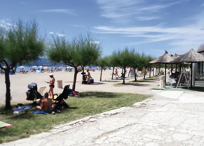 Semesterbostad Four-bedroom With A Fireplace 09 *