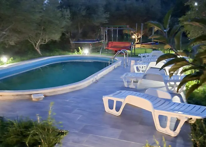 Semesterbostad Four-bedroom With A Fireplace 09 *